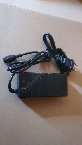 Nabíječka pro elektrické skútry HECHT COCIS  Lithium 60V, 2A