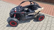 Dětská elektrická buggy Can-am Maverick X RS TURBO RR LCD+4x200w 2x24V EVA- černá (2)